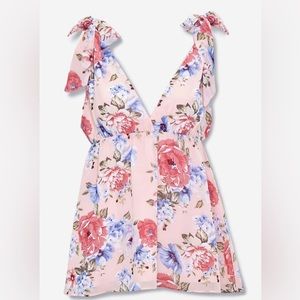 134 | Forever 21 Floral Tie-Strap V Back Chiffon Top NWT Size Small